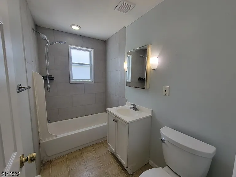 59 Troy Rd — Photo 10