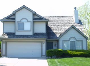 14030 S Brougham Dr, Olathe, KS 66062