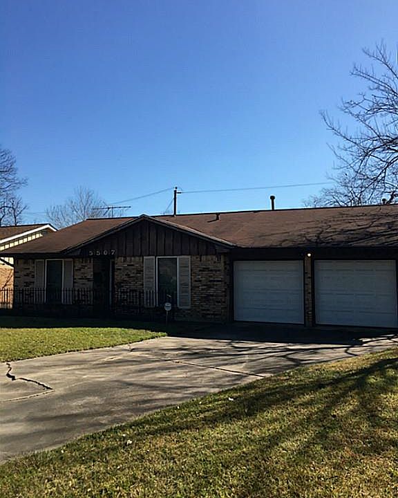 1st image of 5507 De Lange Ln