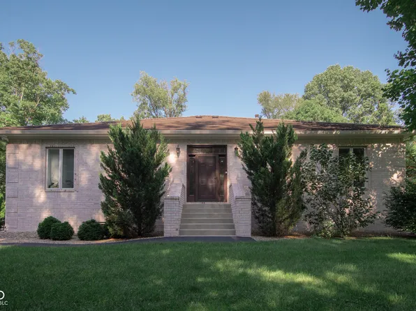 11833 Westwood Dr, Carmel, IN 46033