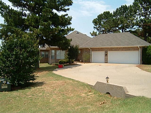2nd image of 400 Kiowa Dr W