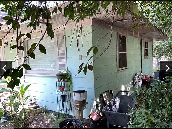 4th image of 915 Tift Ave