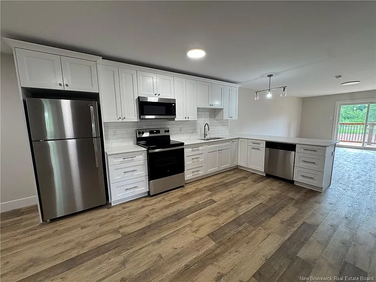 268 Main St #304 — Photo 7