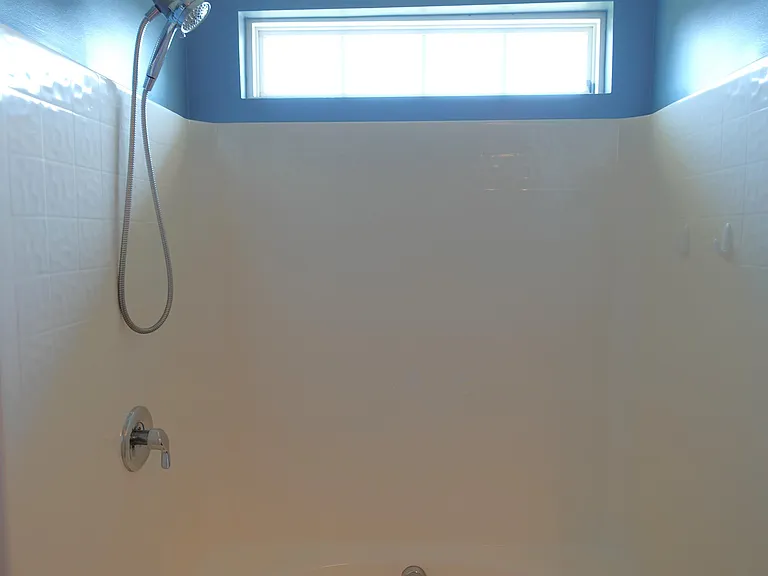202 Elise Dr #1 — Photo 30