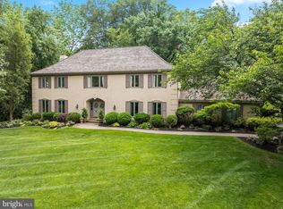 130 Hunt Valley Cir, Berwyn, PA 19312