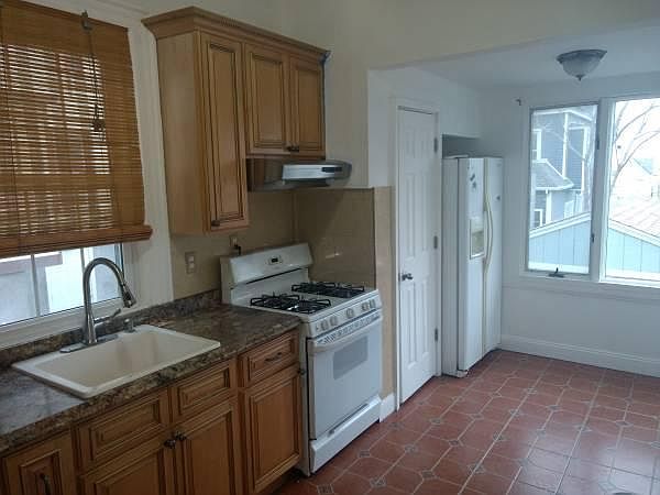 1st image of 96 Kimball Ave