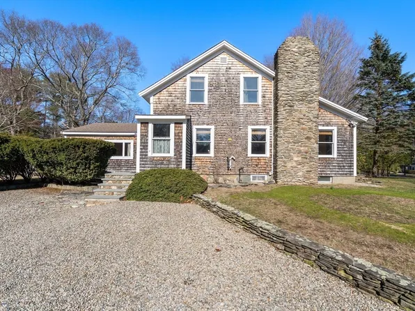 416 Tremont St, Duxbury, MA 02332