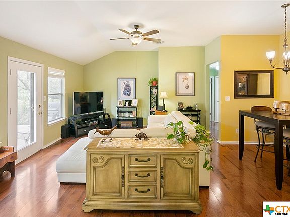 4th image of 16 Villa Mdw