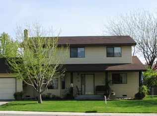 205 Belmont Ave, Moses Lake, WA 98837
