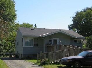 1414 Bainbridge St, La Crosse, WI 54603