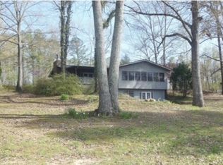 115 Poplar Ln, Lexington, TN 38351