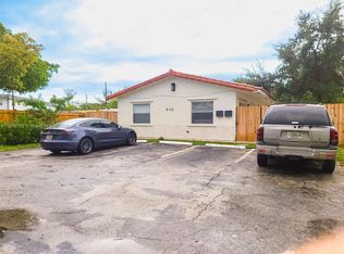 970 NE 40th St #1, Fort Lauderdale, FL 33334