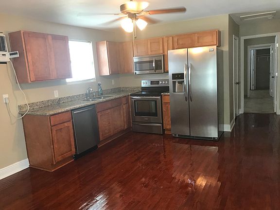 3rd image of 2813 Sundorn St #A