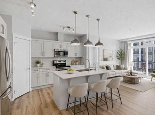 20 Walgrove Walk SE #213, Calgary, AB T2X 4L2
