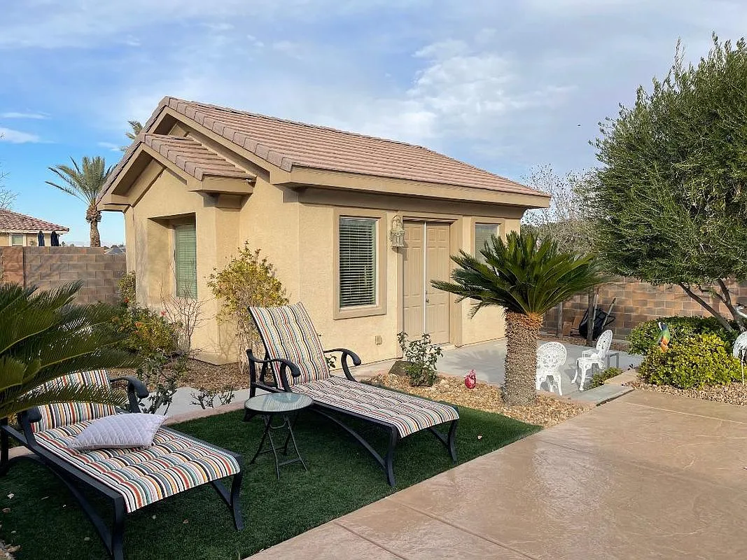 1 bed, 1.0 bath, 440 sqft, $1,150 — Photo 1