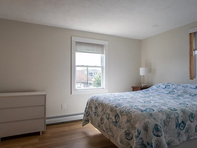 60 Plymouth St — Photo 12
