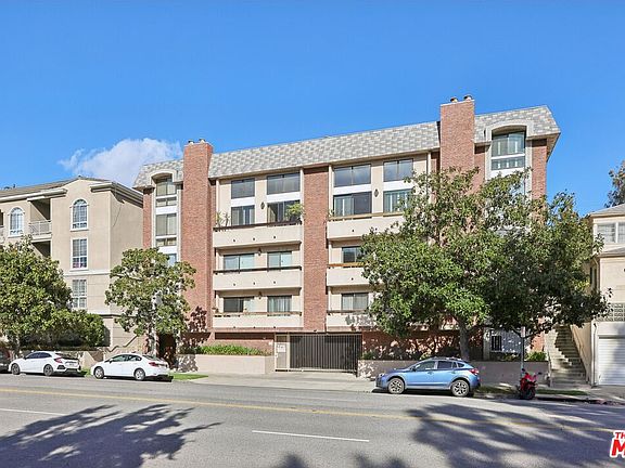 2nd image of 1854 S Beverly Glen Blvd APT 302
