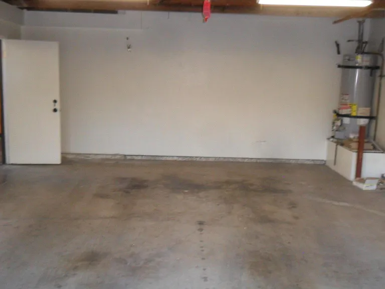 466 Potomac Way — Photo 18