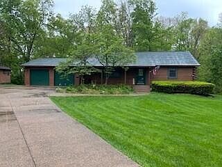 1st image of 1820 Braumiller Rd