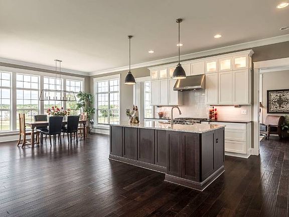 2nd image of 1662 Kearney Way