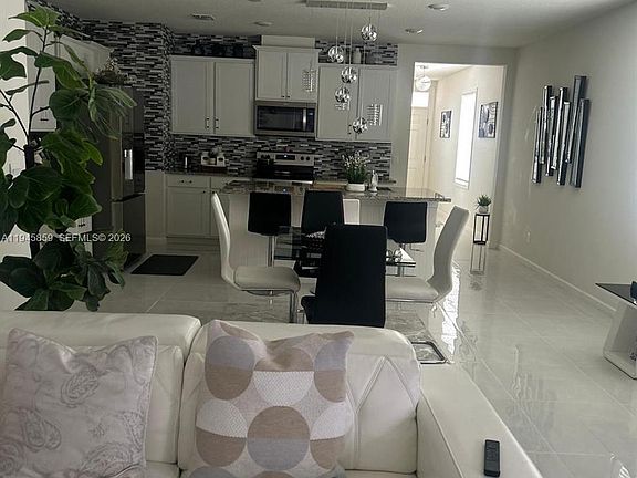 2nd image of 12422 SW Rimini Way