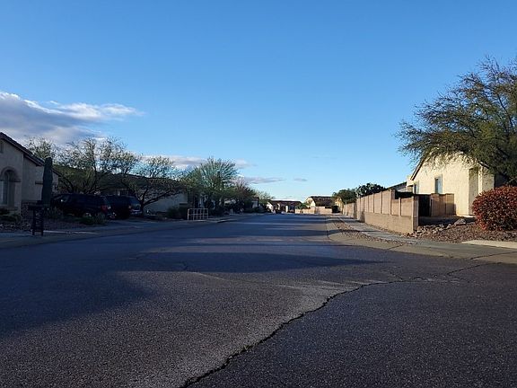 5th image of 1233 W Moodie Dr