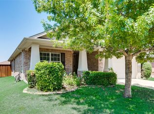 2023 Diamondback Dr, Forney, TX 75126