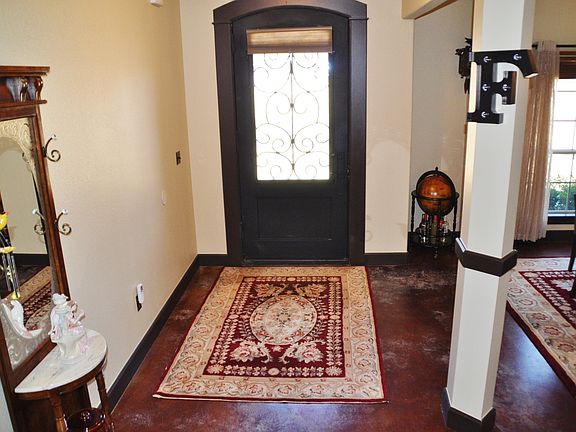 Impressive and open Foyer