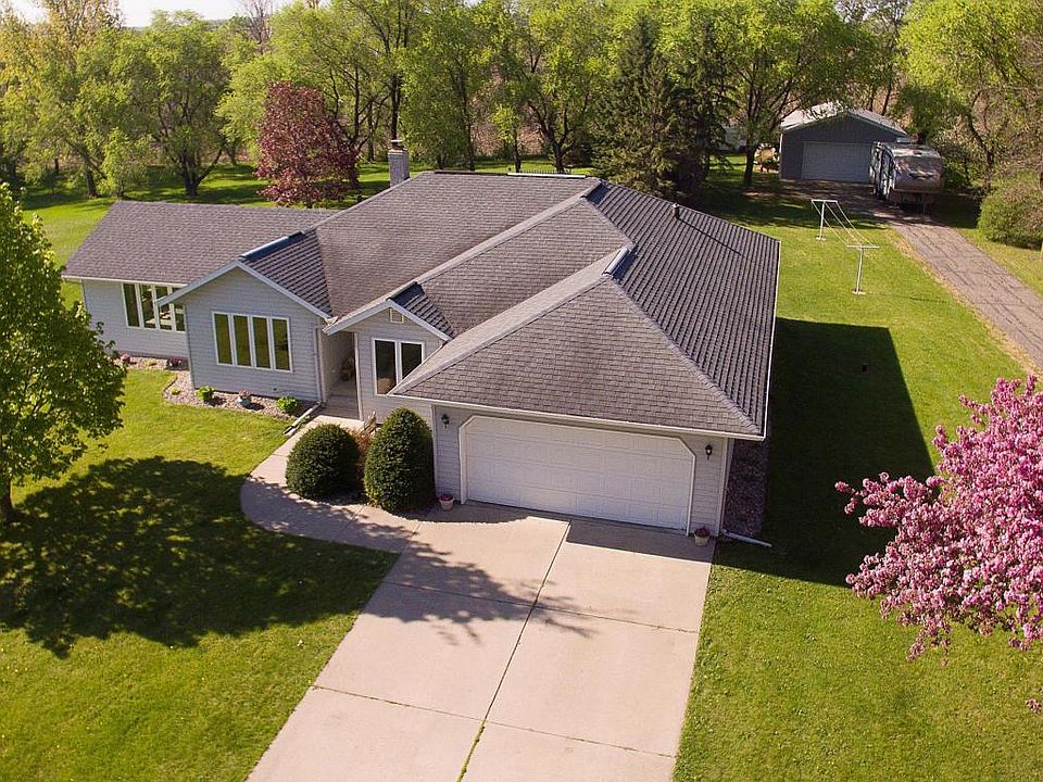 1st image of 17244 River Oaks Ln