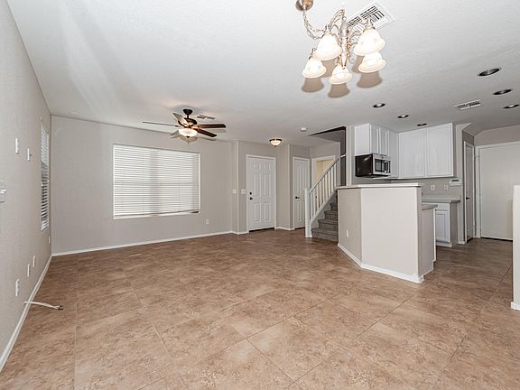 4th image of 9533 N 82nd Gln