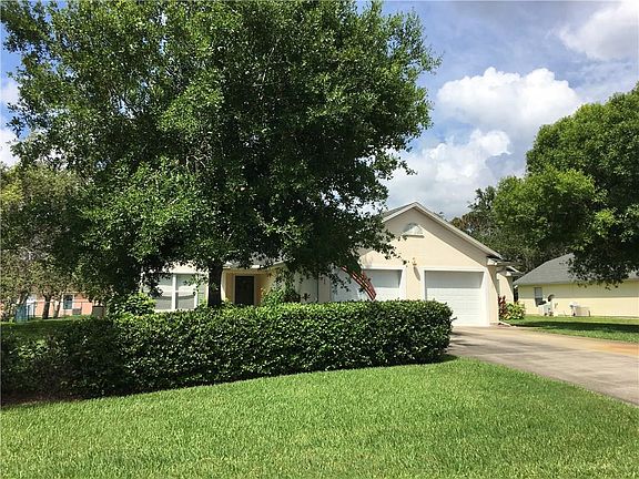 2nd image of 11175 Airport Dr