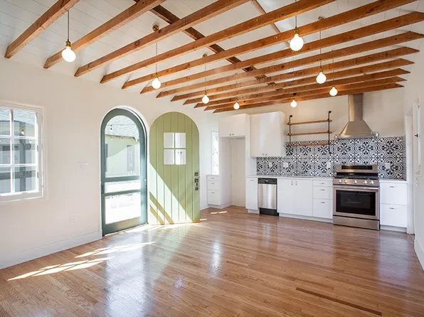 937 E California Blvd APT 2, Pasadena, CA 91106
