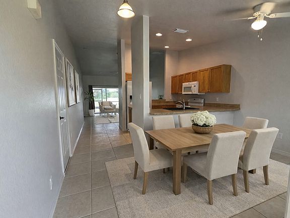 2nd image of 518 SE 5th Pl