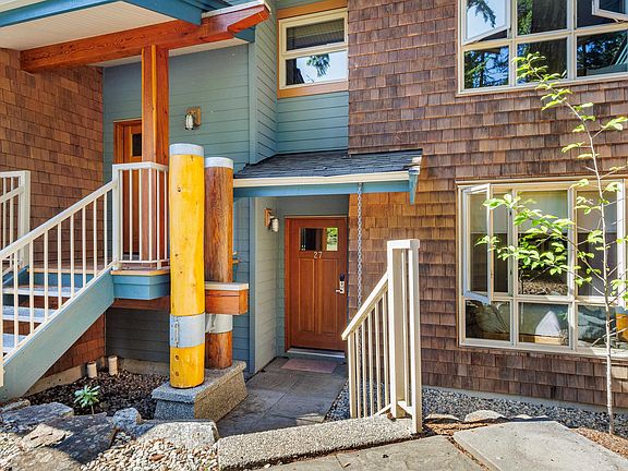 2nd image of 12849 Lagoon Rd #27B