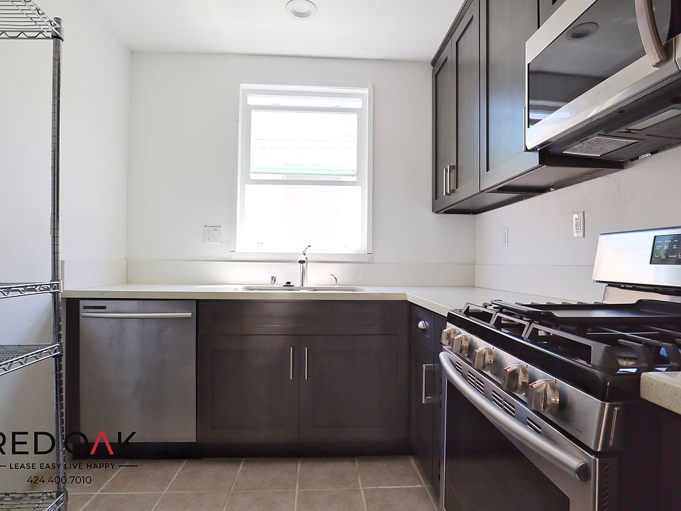 1st image of 1439 S Rexford Dr #3