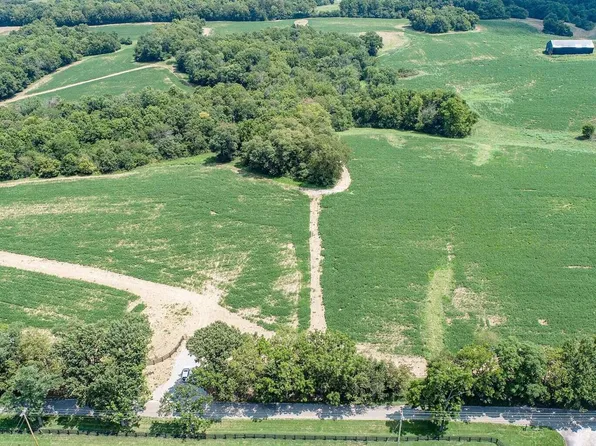 1110 Redmon Rd, Paris, KY 40361