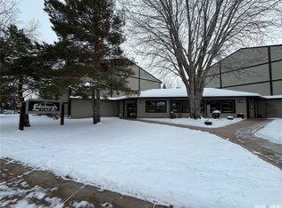 Edinburgh Place, Saskatoon, SK S7H 5J7