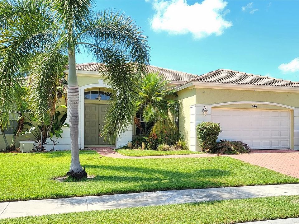 1st image of 646 SW Long Key Ct #0