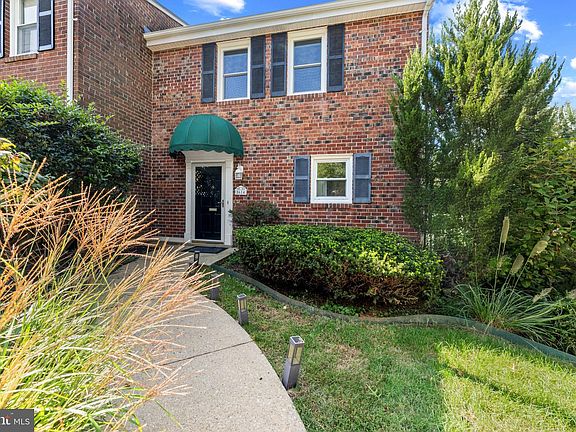 2nd image of 5614 Harding Ave