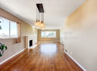7019 Outlook Ave, Oakland, CA 94605