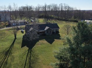 207 S Homestead Ln, Lancaster, KY 40444