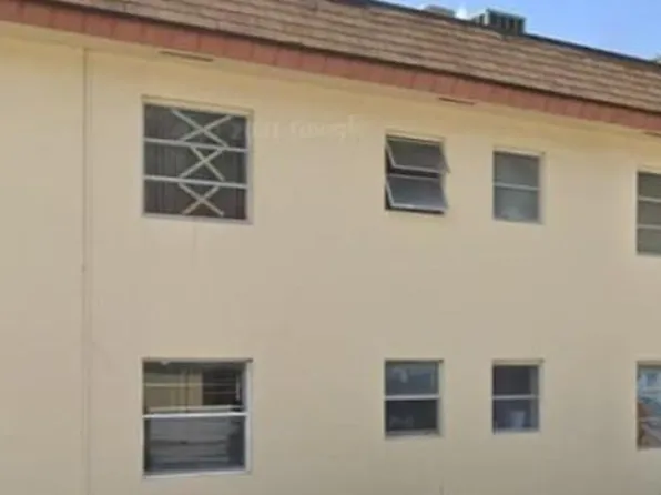 4800 NW 24th Ct APT D107, Lauderdale Lakes, FL 33313