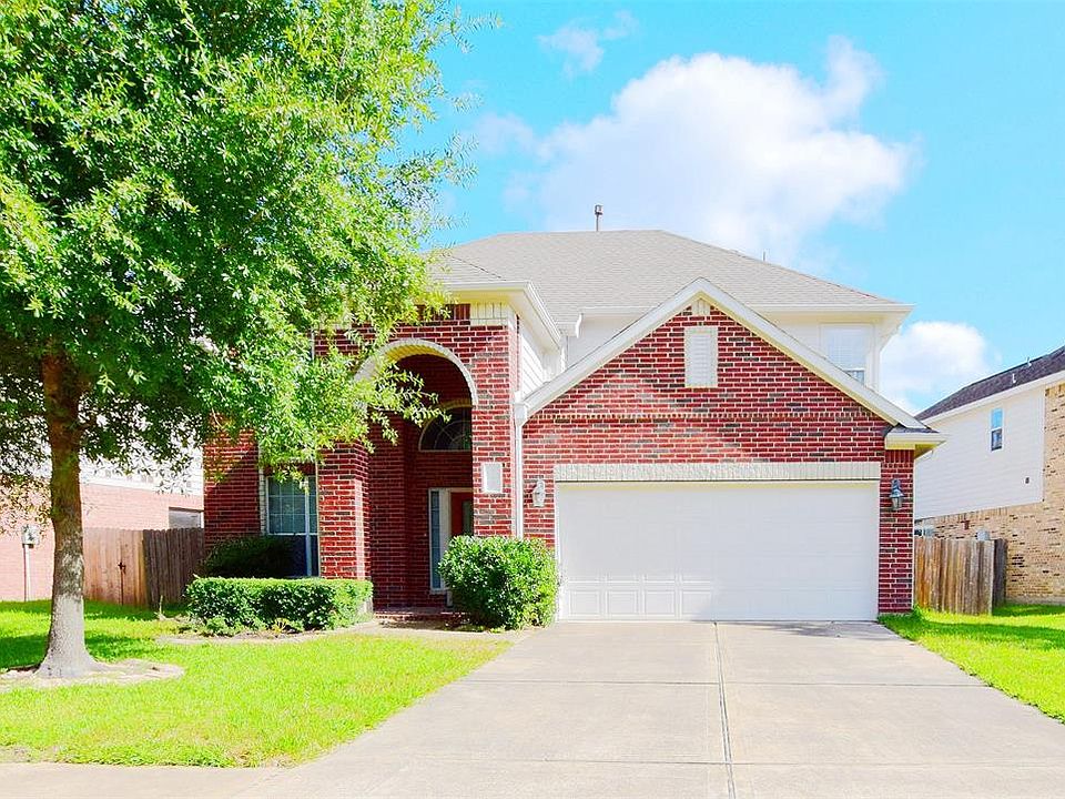1st image of 25926 Orchard Knoll Ln