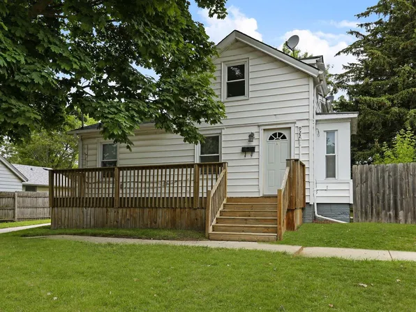 922 49th STREET, Kenosha, WI 53140