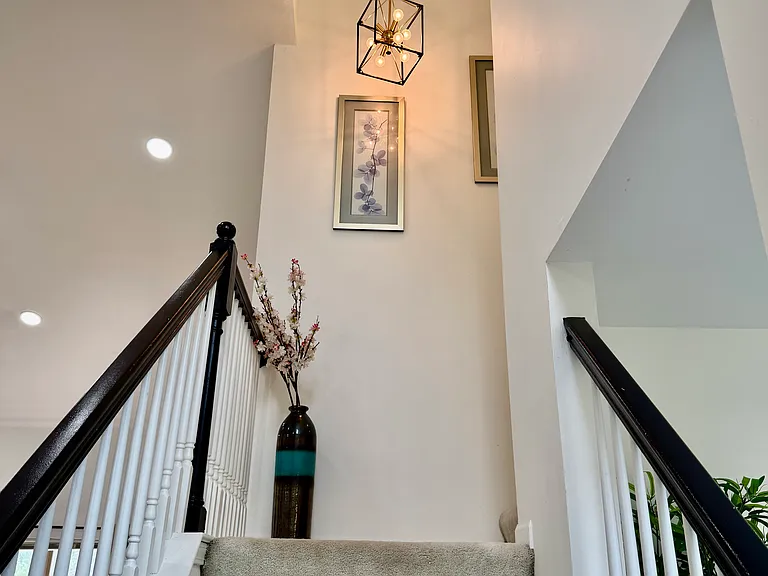 24605 Millcreek Dr — Photo 13