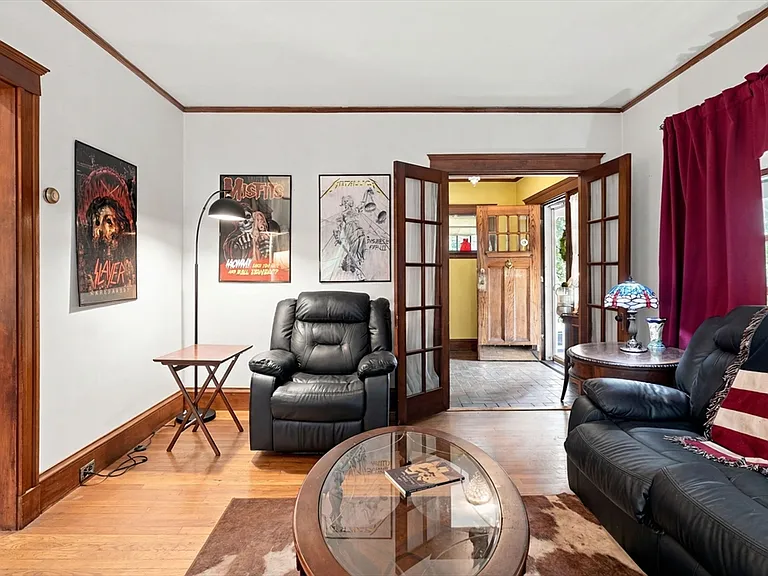 42 Norway Park — Photo 11