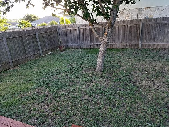 3rd image of 14328 Teacup Ln
