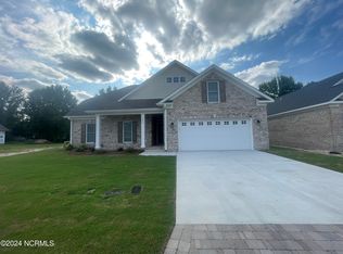 3824 Oliver Ct, Winterville, NC 28590