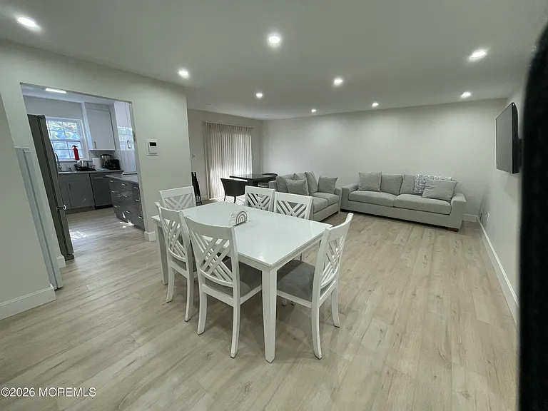 65 Cedar Ave #A17 — Photo 3