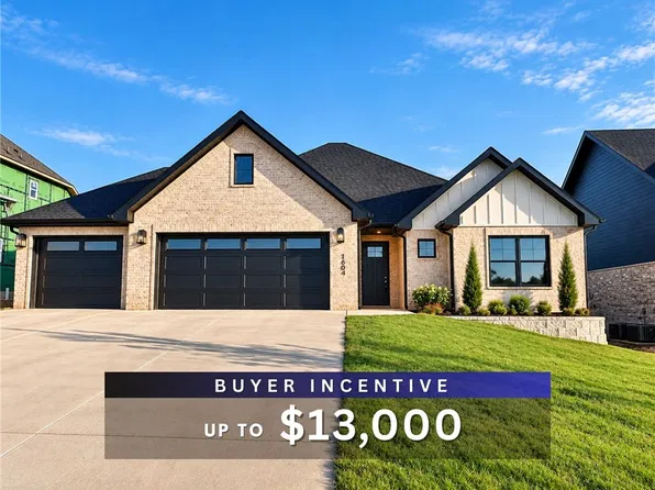 1604 Crystal Clear Ln, Cave Springs, AR 72718